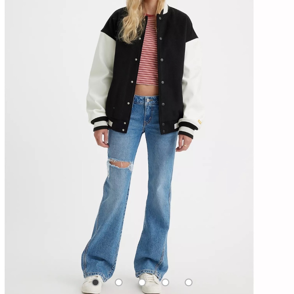 Levis bootcut